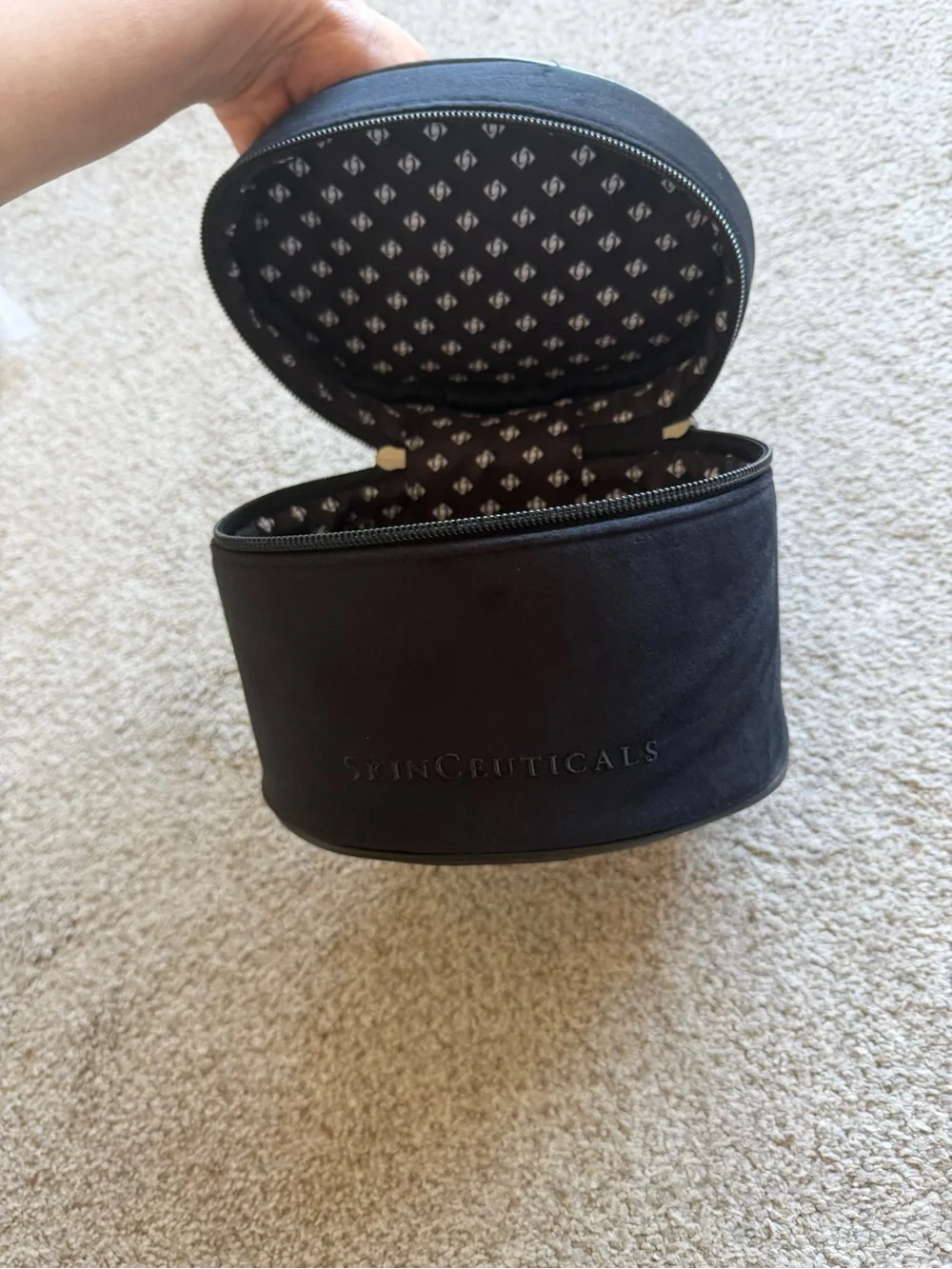 SkinCeuticals structured toiletry
